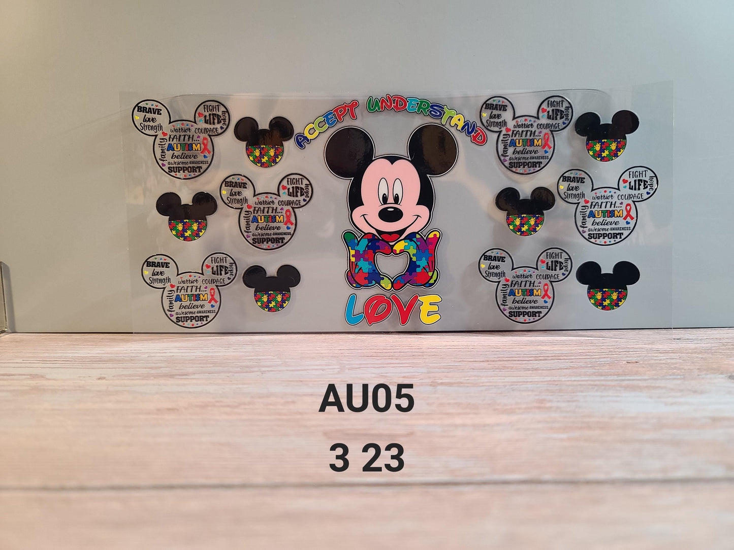 AU05